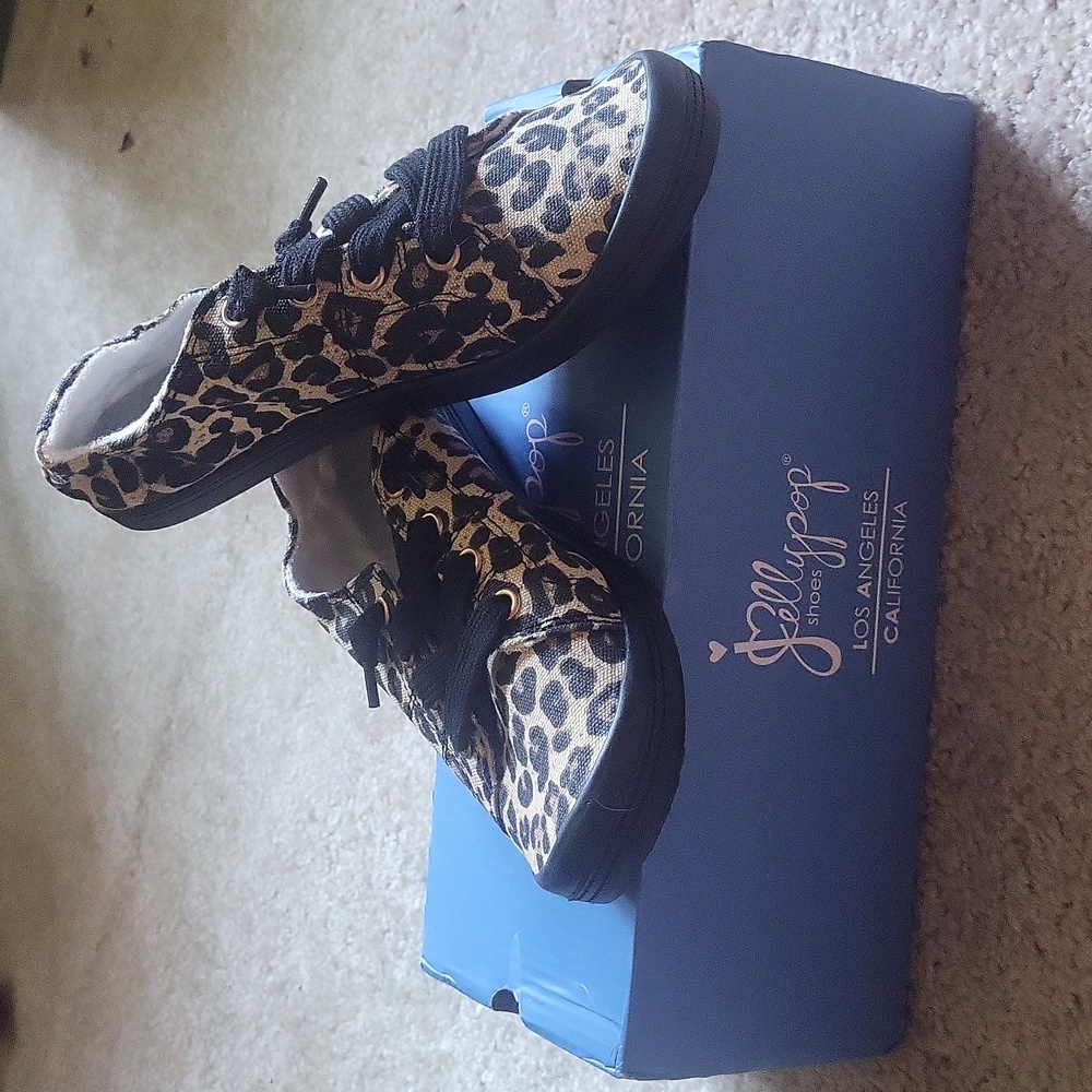 NWT Jellypop shoes
